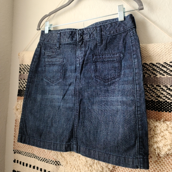 Women's mini skirt - Picture 1 of 3